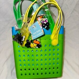 4 Viral Easter Tote Bags with Accessories